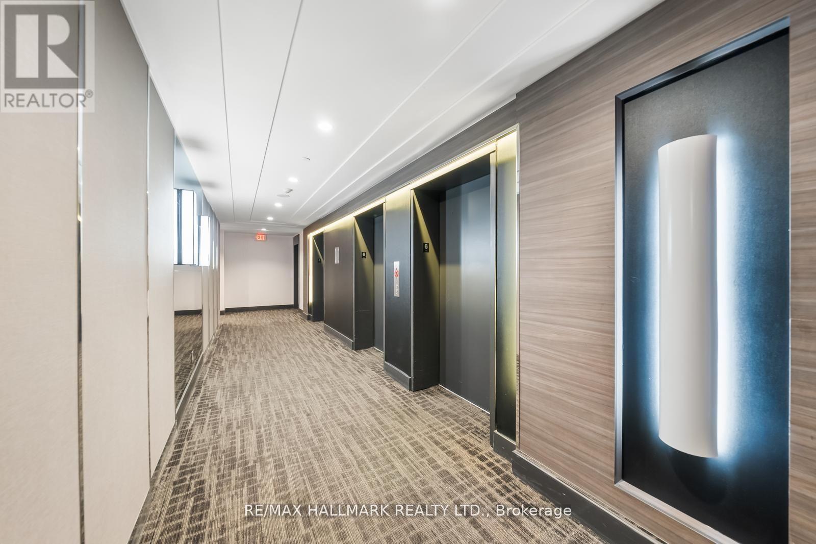 610 - 9471 Yonge Street, Richmond Hill, Ontario  L4C 0Z5 - Photo 5 - N12833134