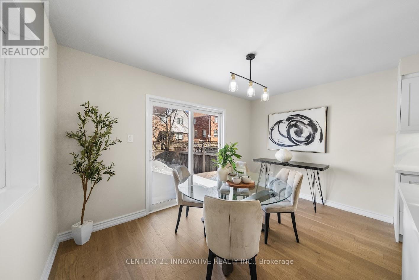 917 Joe Persechini Drive, Newmarket, Ontario  L3X 2Y8 - Photo 19 - N12833194