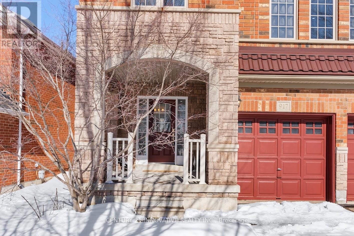 917 Joe Persechini Drive, Newmarket, Ontario  L3X 2Y8 - Photo 4 - N12833194