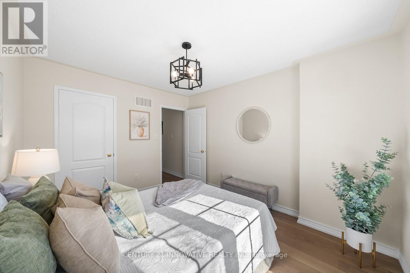 917 Joe Persechini Drive, Newmarket, Ontario  L3X 2Y8 - Photo 40 - N12833194