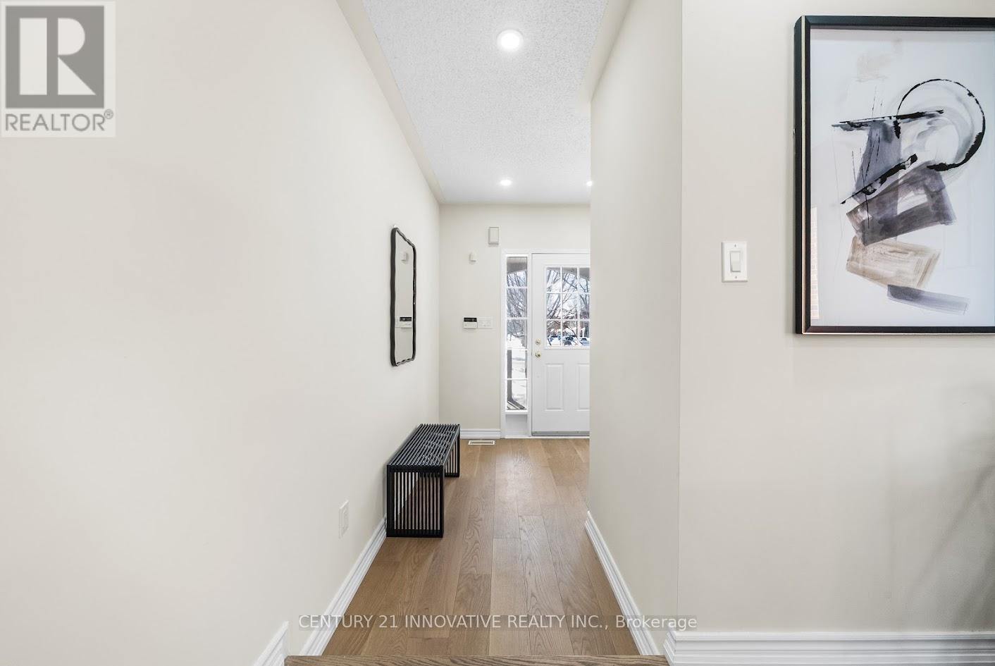 917 Joe Persechini Drive, Newmarket, Ontario  L3X 2Y8 - Photo 7 - N12833194