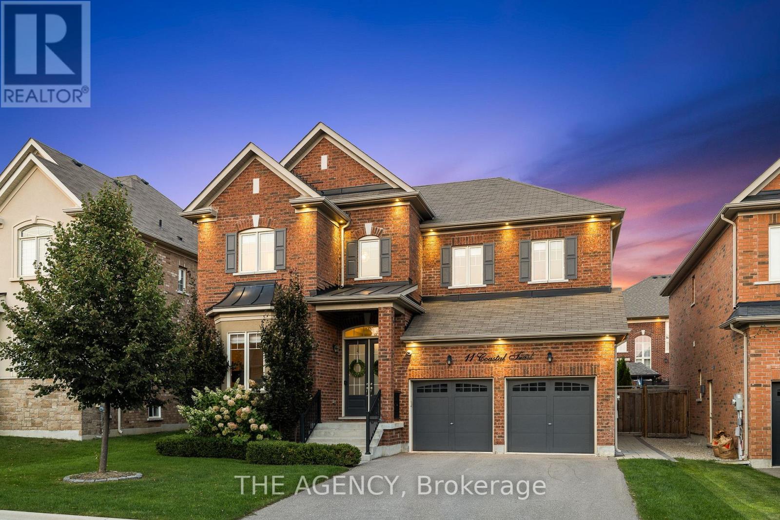 11 COASTAL TRAIL, King, Ontario