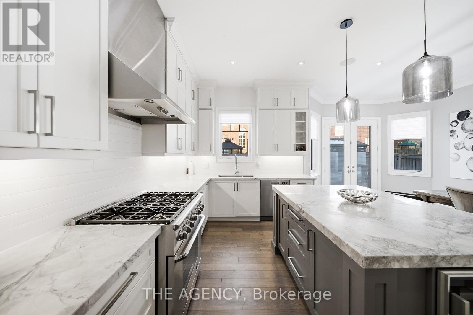 11 Coastal Trail, King, Ontario  L7B 0A5 - Photo 13 - N12833214