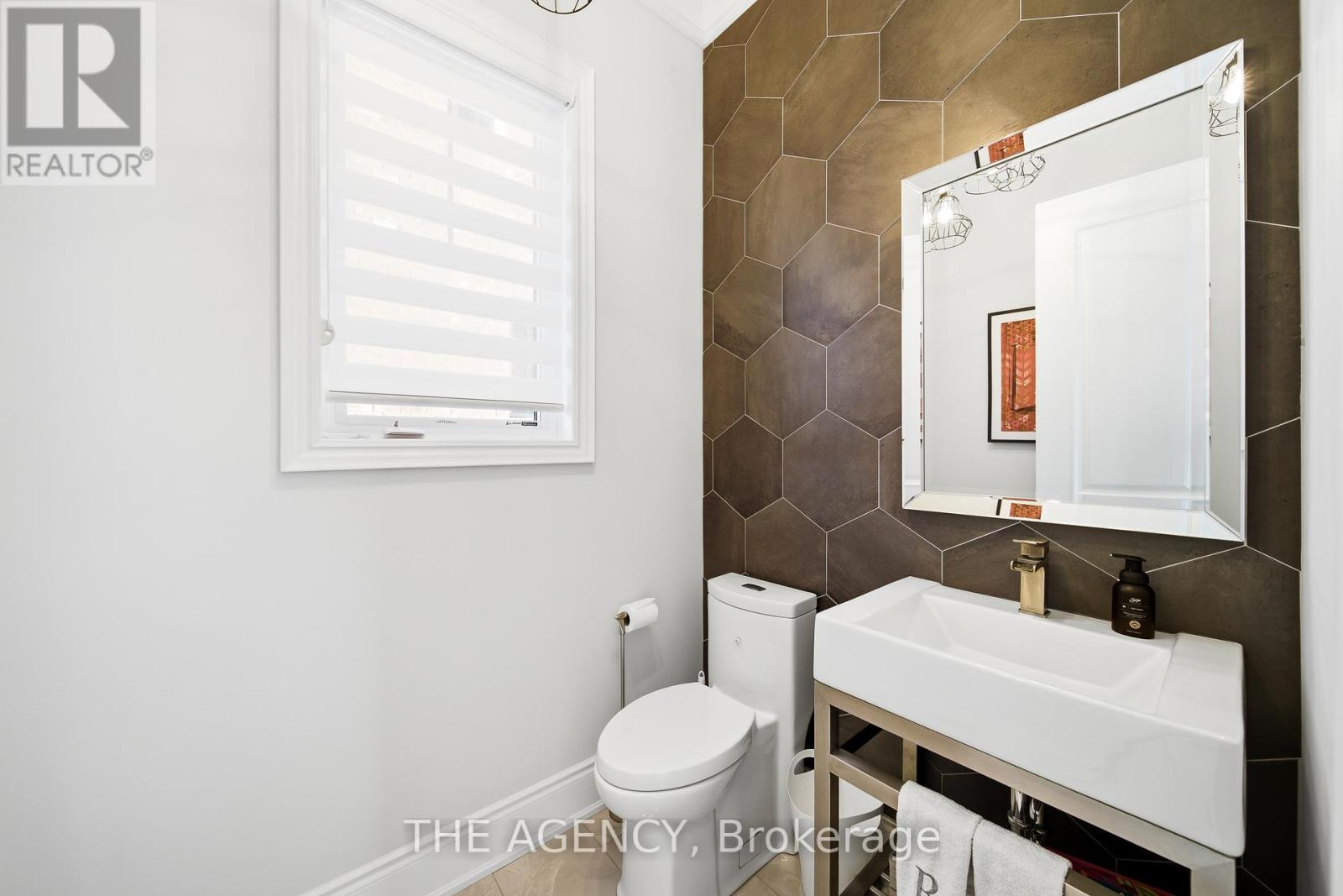 11 Coastal Trail, King, Ontario  L7B 0A5 - Photo 28 - N12833214