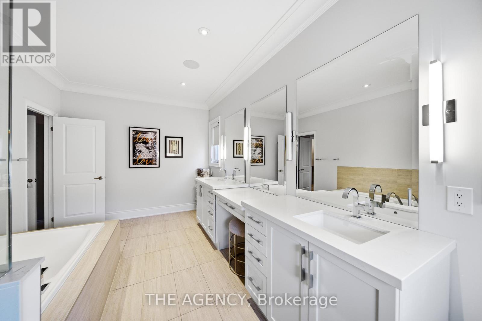 11 Coastal Trail, King, Ontario  L7B 0A5 - Photo 33 - N12833214