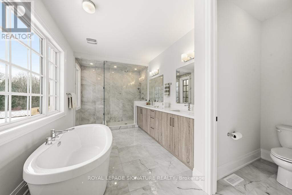 16 Gianvito Crescent, King, Ontario  L7B 0T2 - Photo 21 - N12833284