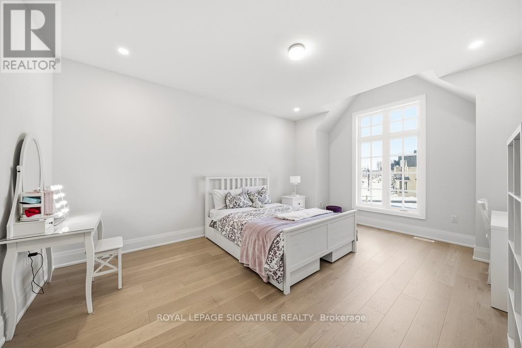 16 Gianvito Crescent, King, Ontario  L7B 0T2 - Photo 25 - N12833284