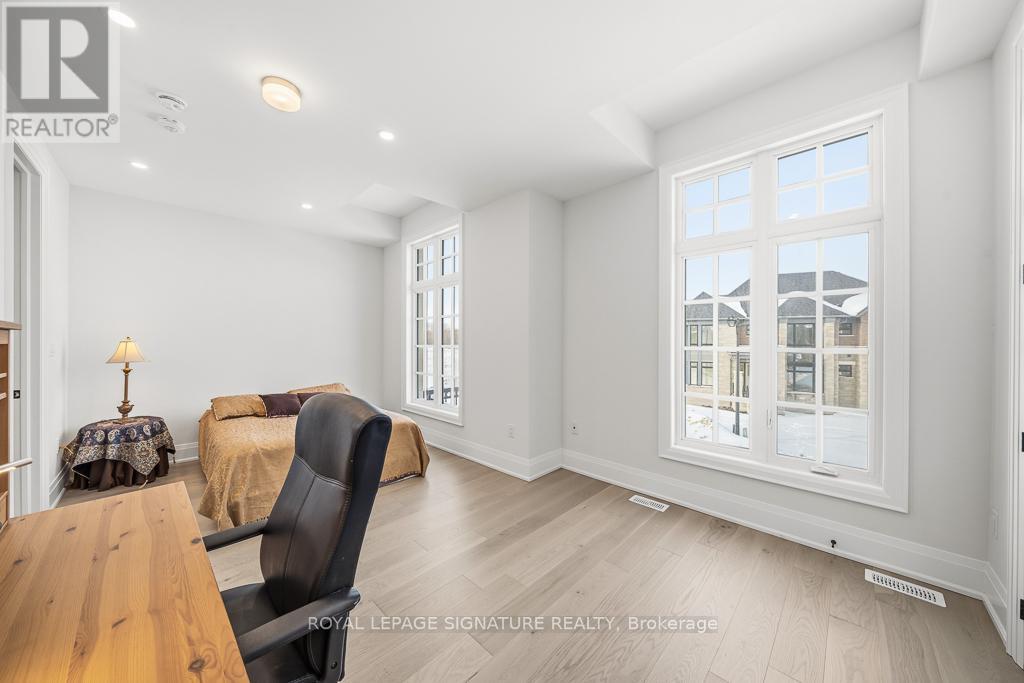 16 Gianvito Crescent, King, Ontario  L7B 0T2 - Photo 30 - N12833284