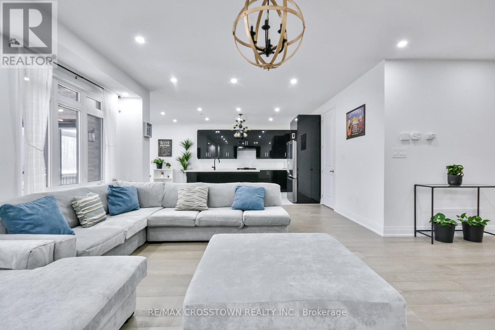 119 Franklin Trail, Barrie, Ontario  L9J 0B1 - Photo 12 - S12832940