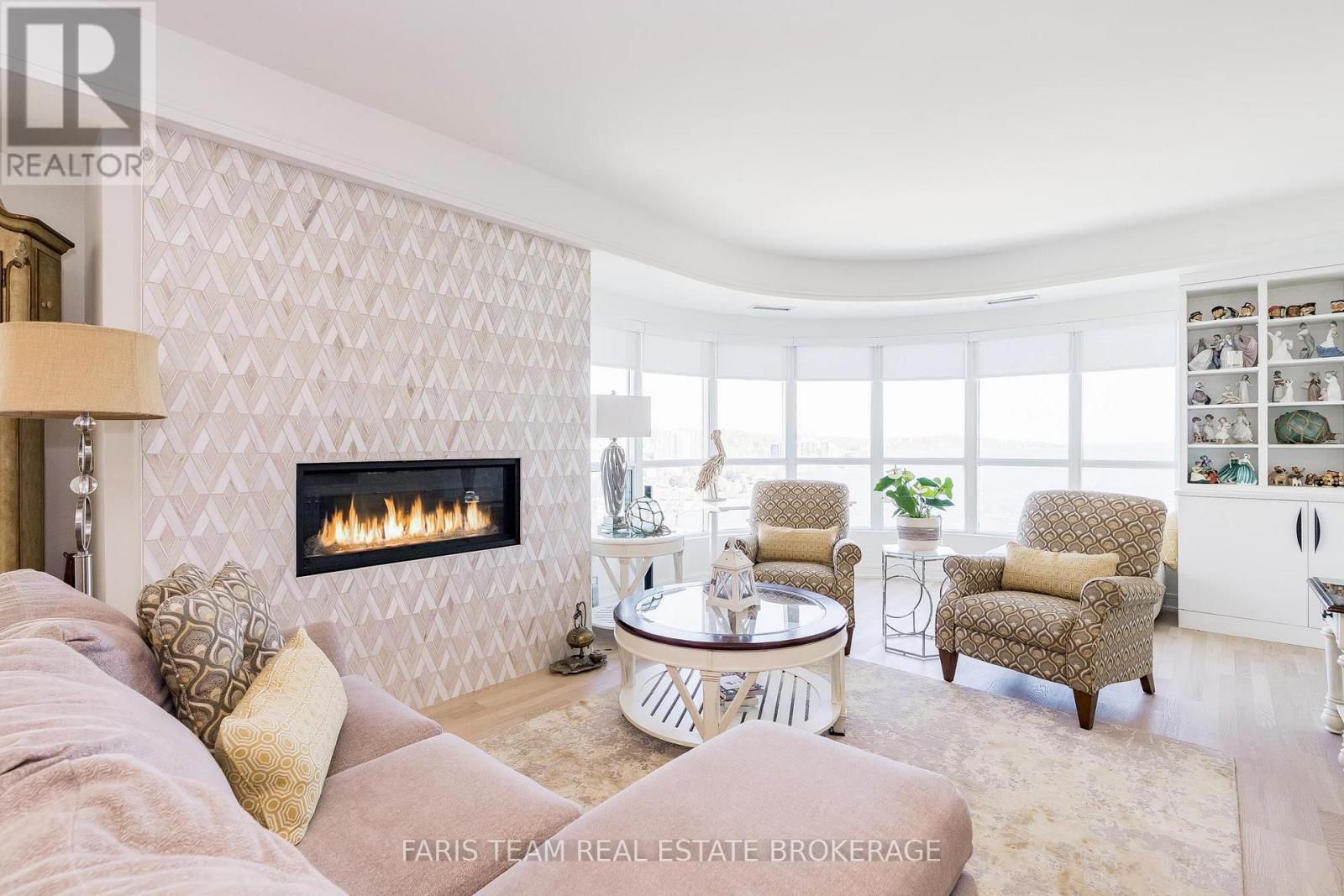 1409 - 2 Toronto Street, Barrie (City Centre), Ontario  L4N 9R2 - Photo 13 - S12833116