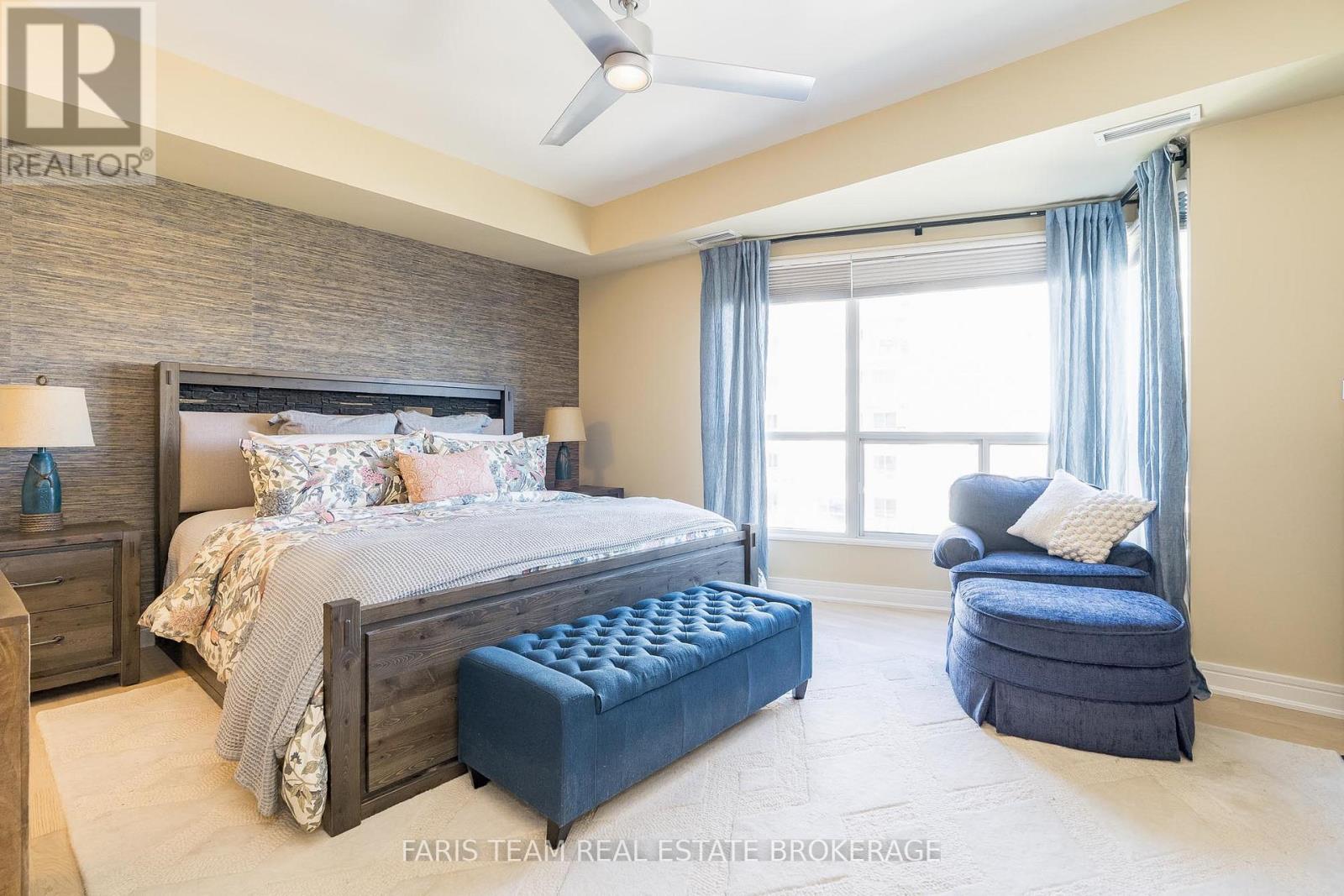 1409 - 2 Toronto Street, Barrie (City Centre), Ontario  L4N 9R2 - Photo 16 - S12833116