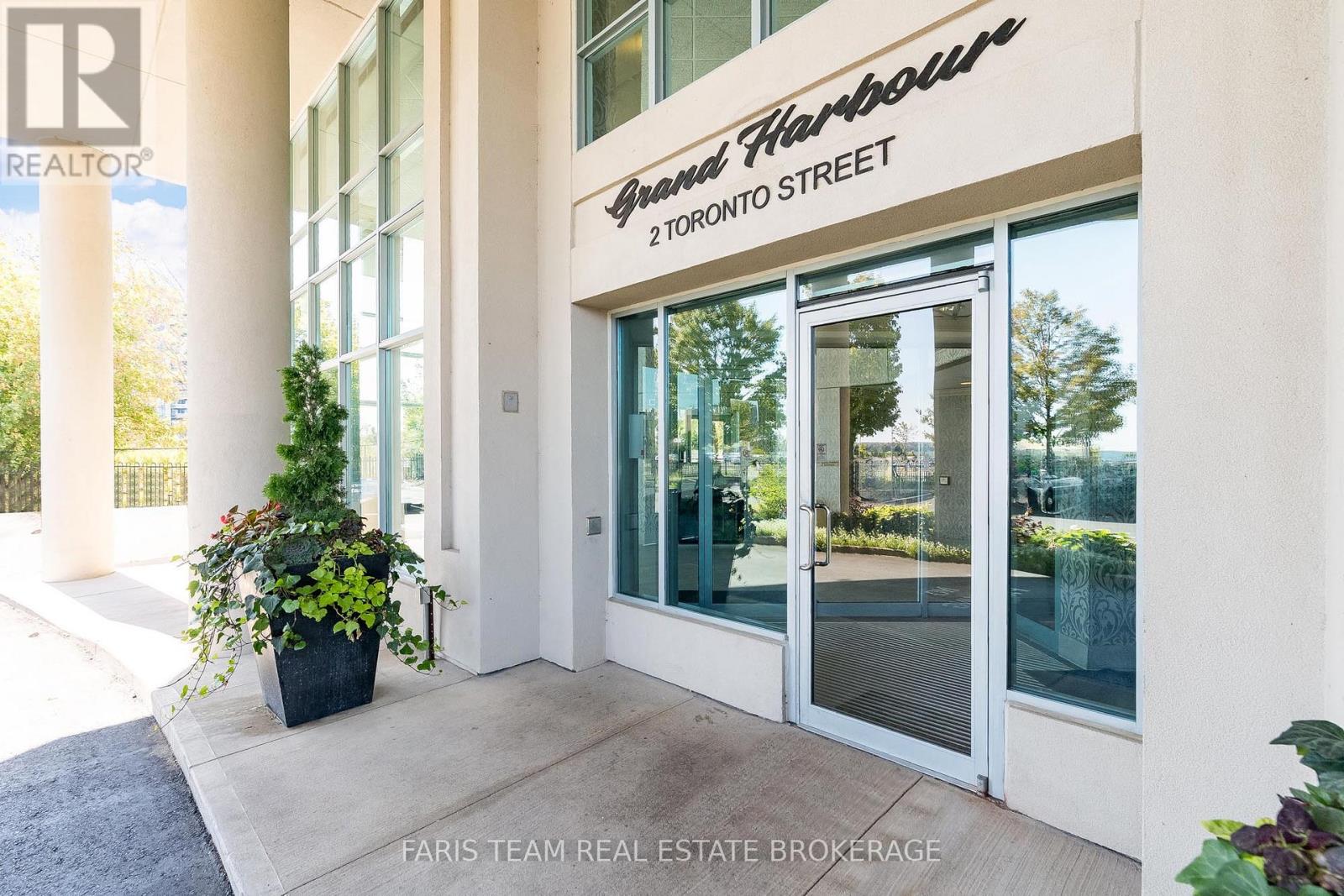 1409 - 2 Toronto Street, Barrie (City Centre), Ontario  L4N 9R2 - Photo 2 - S12833116