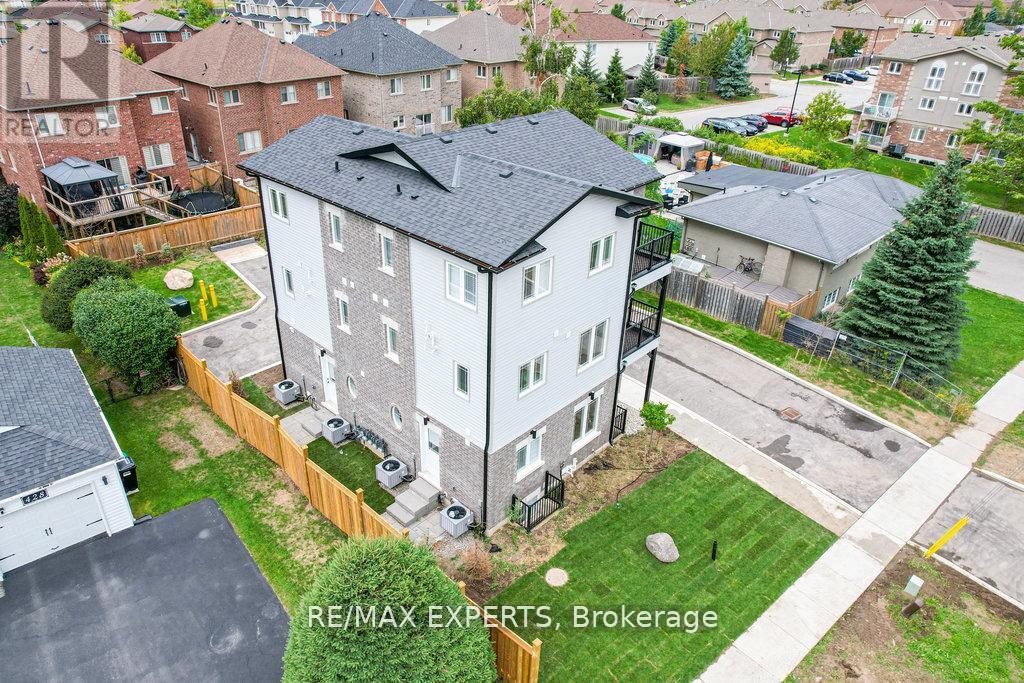 2 - 426 Veterans Drive, Barrie (Holly), Ontario  L4N 9G9 - Photo 16 - S12833264