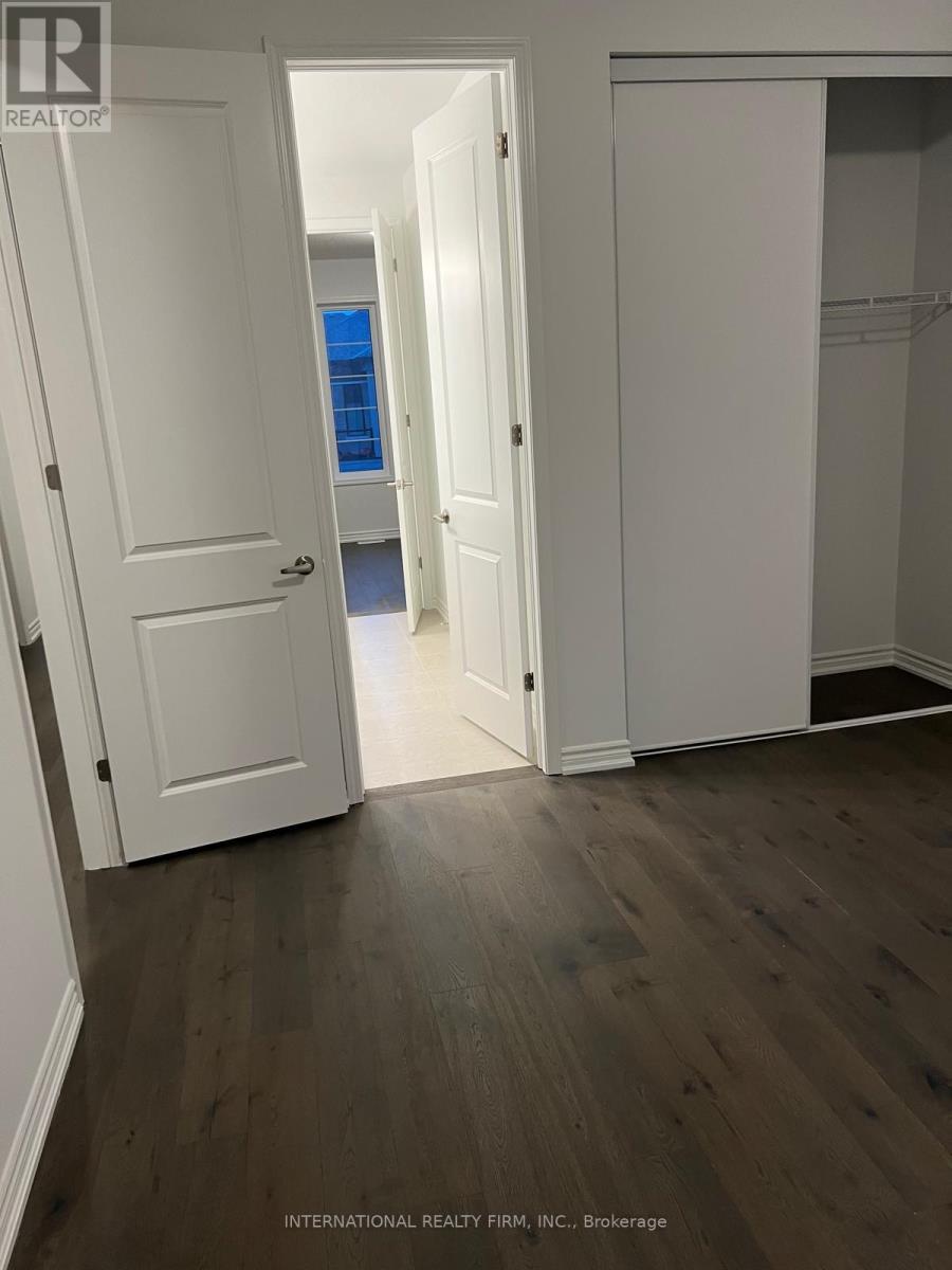 76 Mcbride Trail, Barrie, Ontario  L1C 0J9 - Photo 12 - S12831226