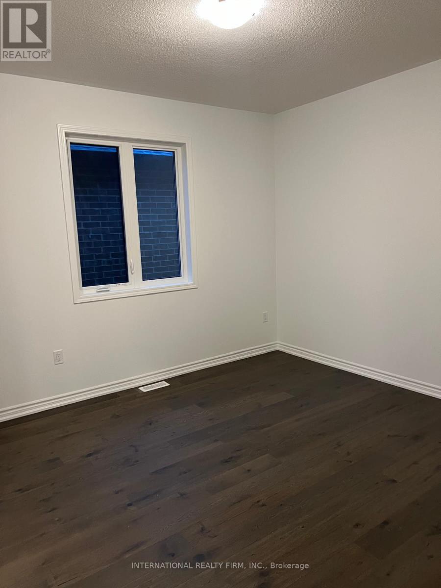 76 Mcbride Trail, Barrie, Ontario  L1C 0J9 - Photo 13 - S12831226