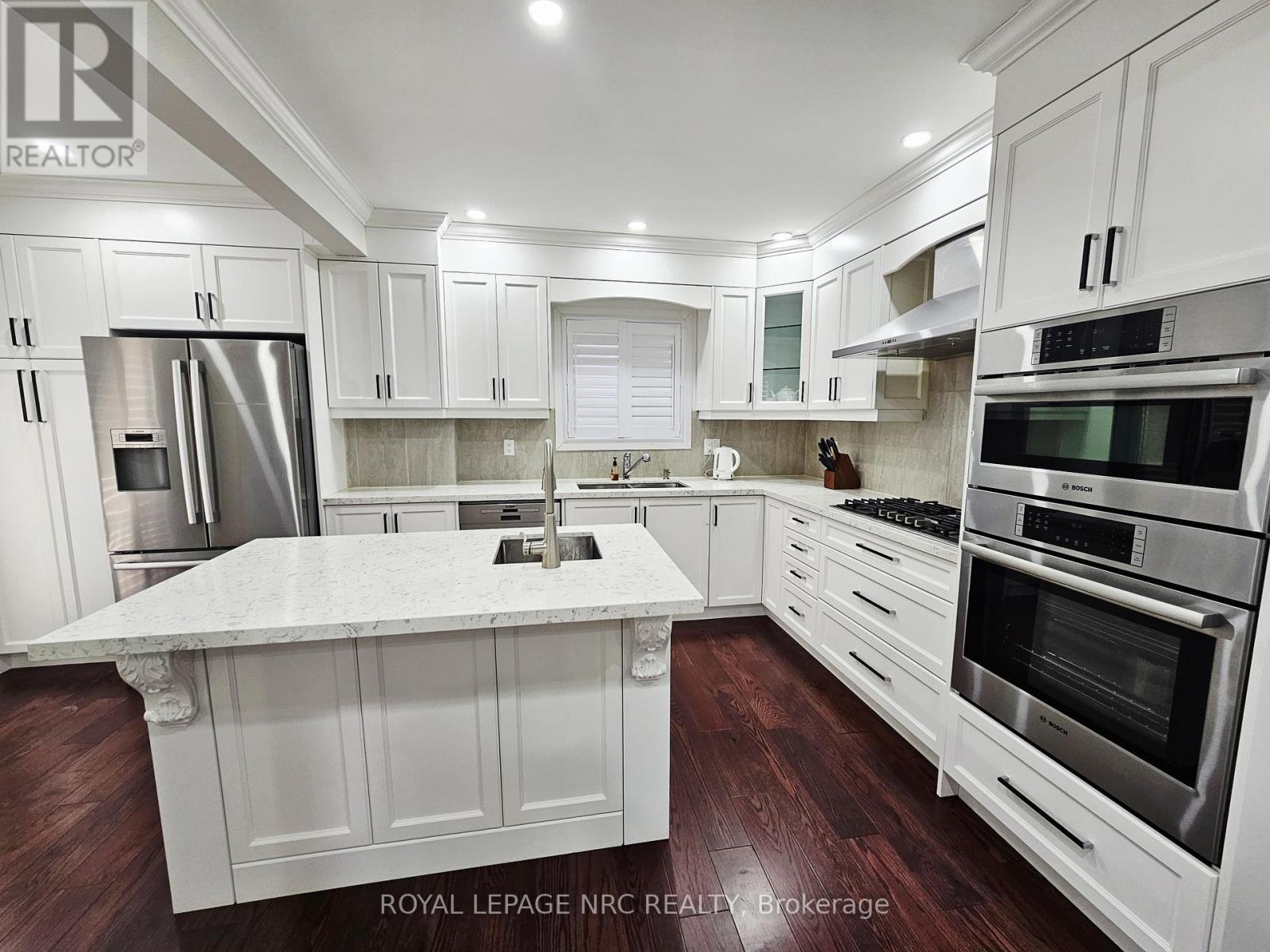 4711 Morrison Street, Niagara Falls, Ontario  L2E 2C1 - Photo 1 - X12823816