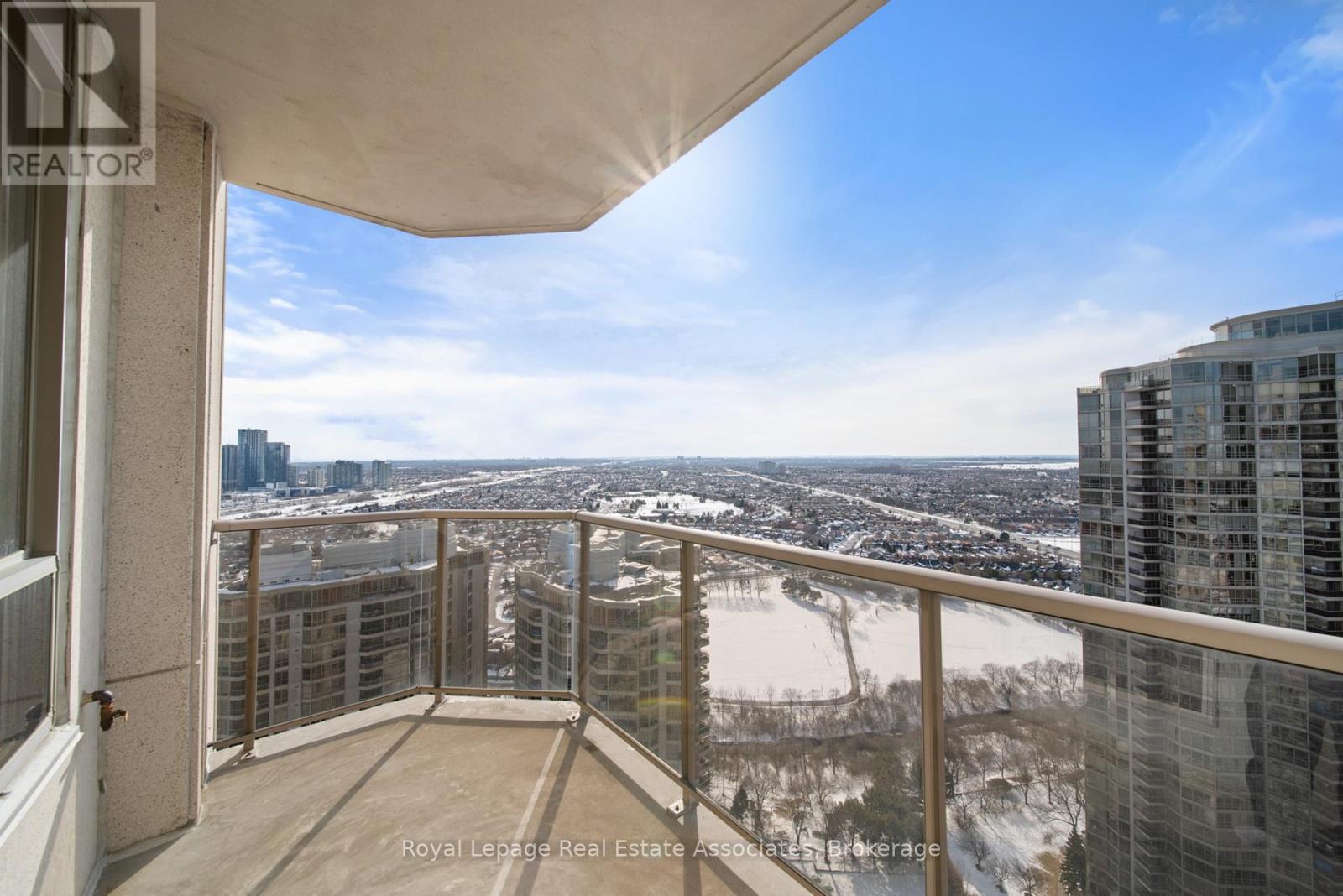 3110 - 25 Kingsbridge Garden Circle, Mississauga, Ontario  L5R 4B1 - Photo 25 - W12822922