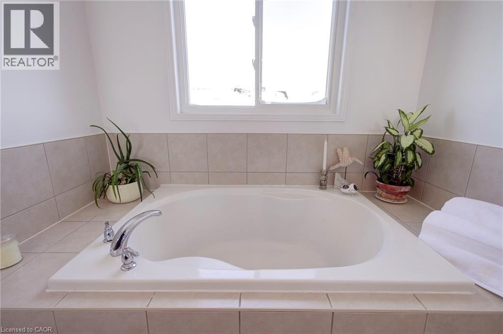 106 Voyager Pass, Hamilton, Ontario  L0R 1C0 - Photo 24 - 40808557