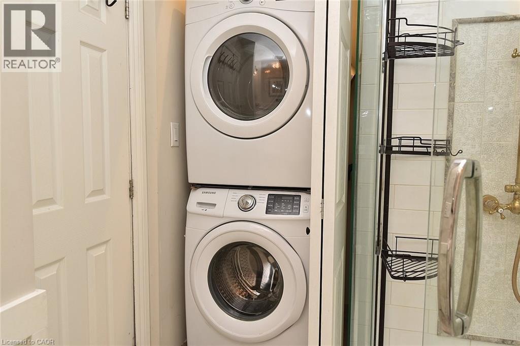 215 Rosslyn Avenue N, Hamilton, Ontario  L8L 7P8 - Photo 31 - 40808386