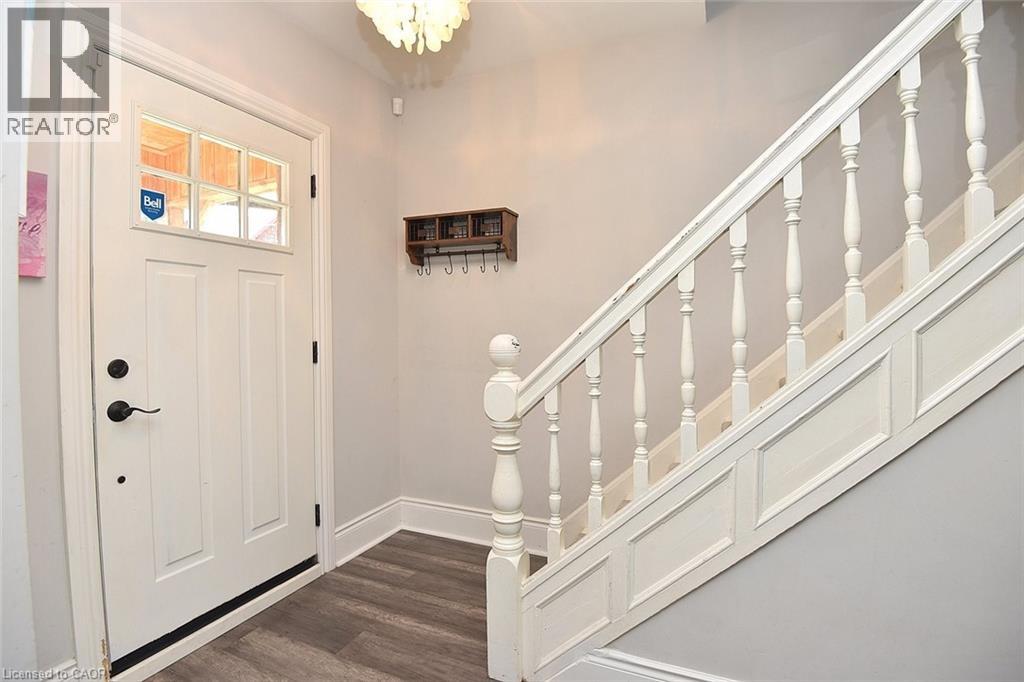 215 Rosslyn Avenue N, Hamilton, Ontario  L8L 7P8 - Photo 7 - 40808386