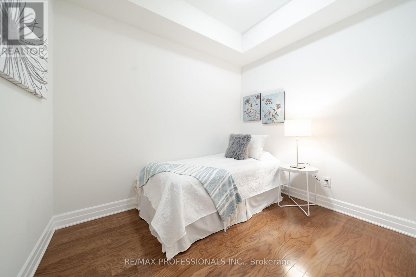 228 - 2300 Upper Middle Road, Oakville, Ontario  L6M 0T4 - Photo 18 - W12832888