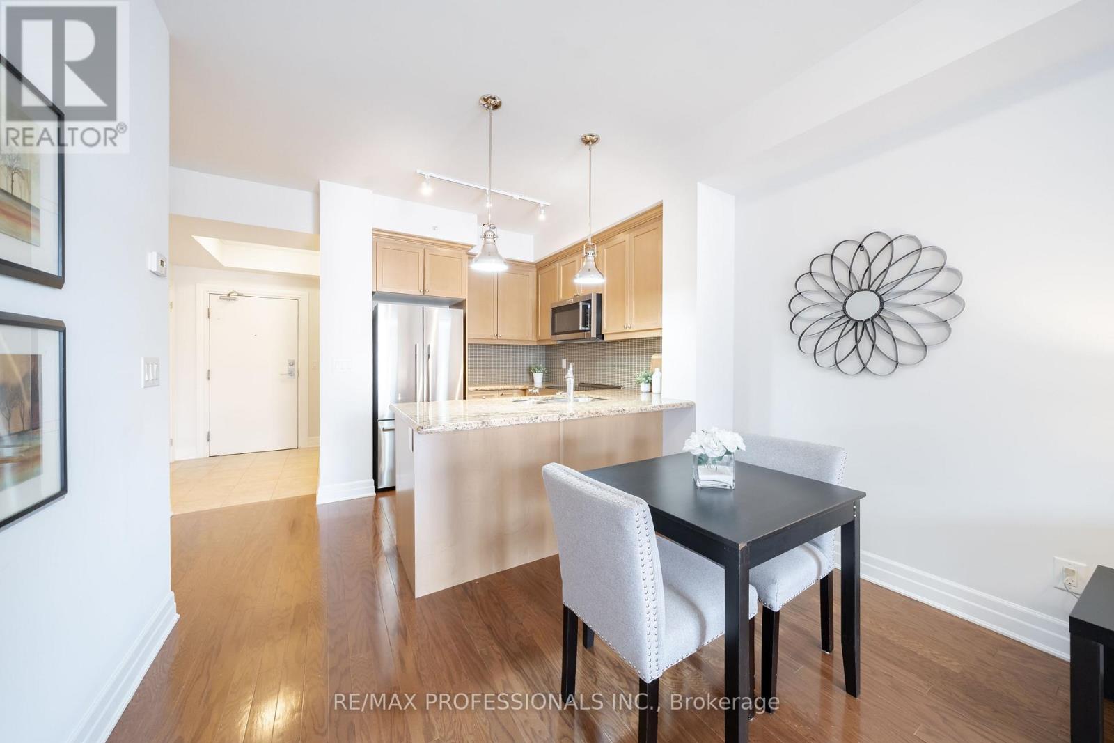 228 - 2300 Upper Middle Road, Oakville, Ontario  L6M 0T4 - Photo 6 - W12832888