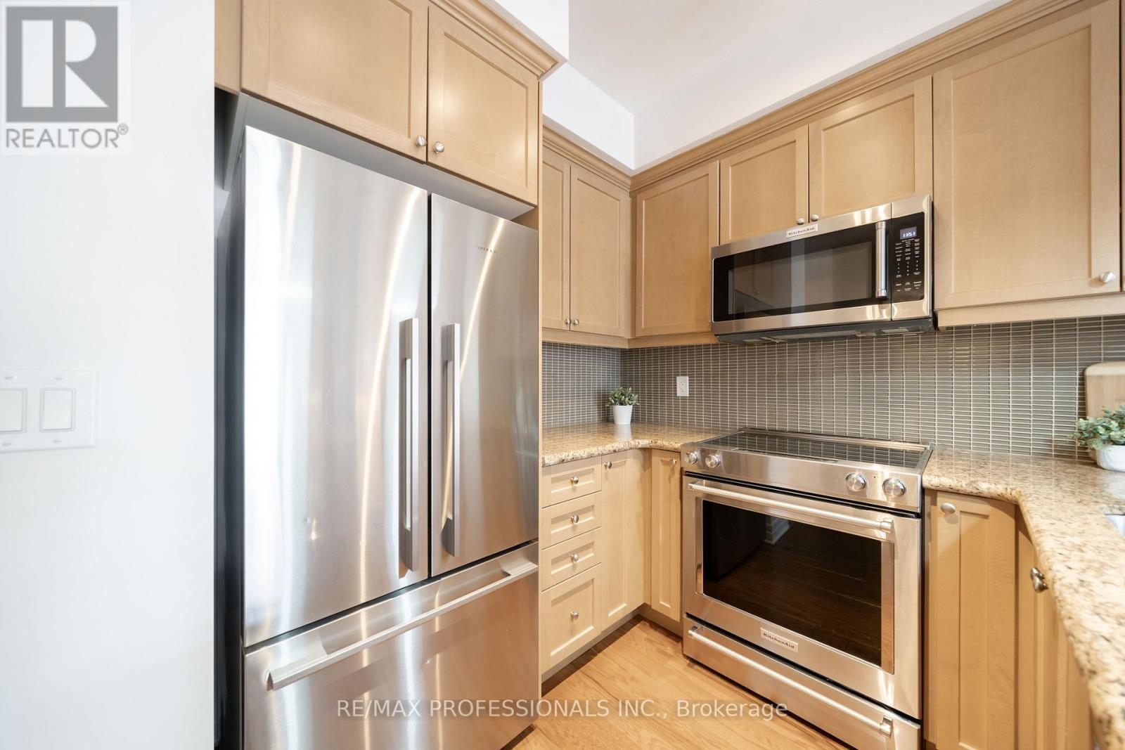 228 - 2300 Upper Middle Road, Oakville, Ontario  L6M 0T4 - Photo 8 - W12832888