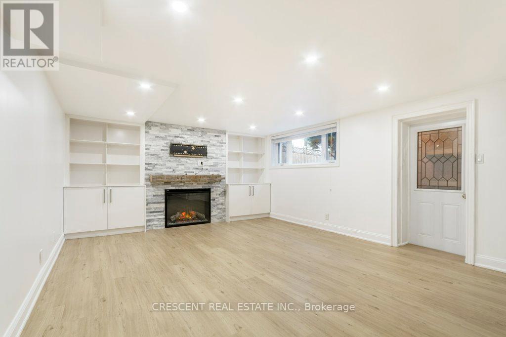 Lower - 1550 Ogden Avenue, Mississauga, Ontario  L5E 2H8 - Photo 25 - W12832912