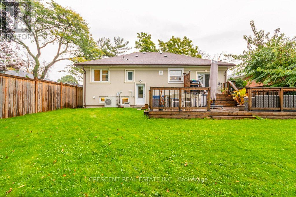 Lower - 1550 Ogden Avenue, Mississauga, Ontario  L5E 2H8 - Photo 8 - W12832912