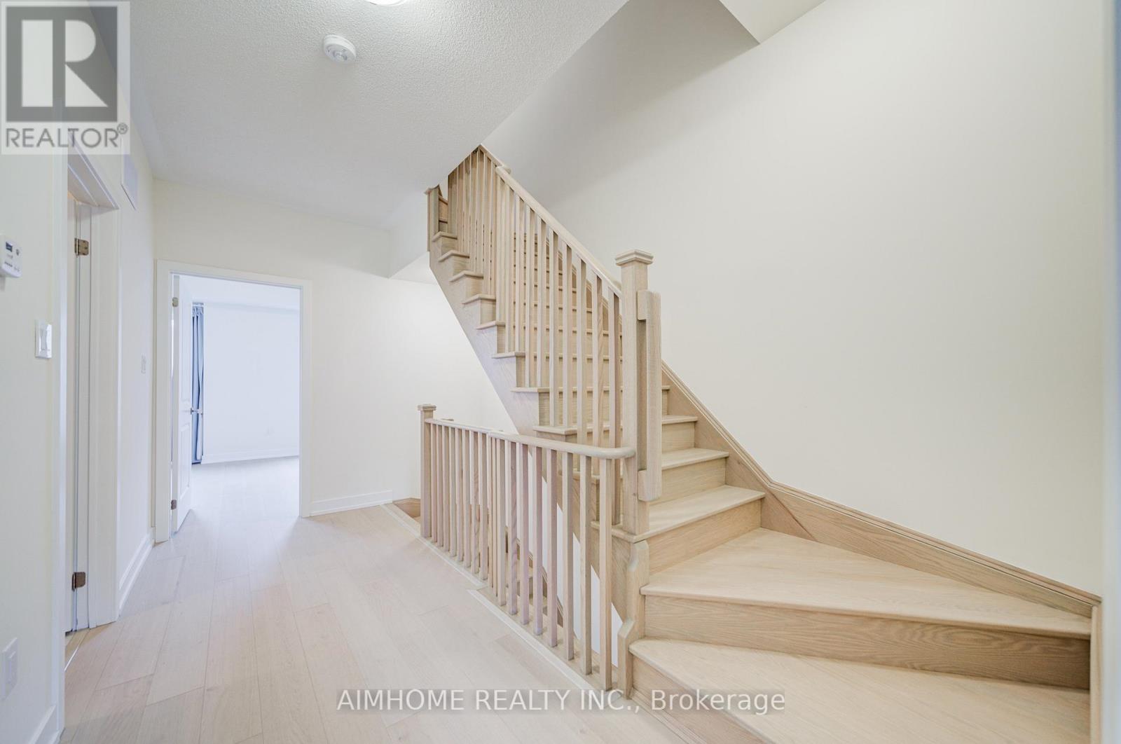 135 Frederick Tisdale Drive, Toronto, Ontario  M3K 0C6 - Photo 13 - W12832988