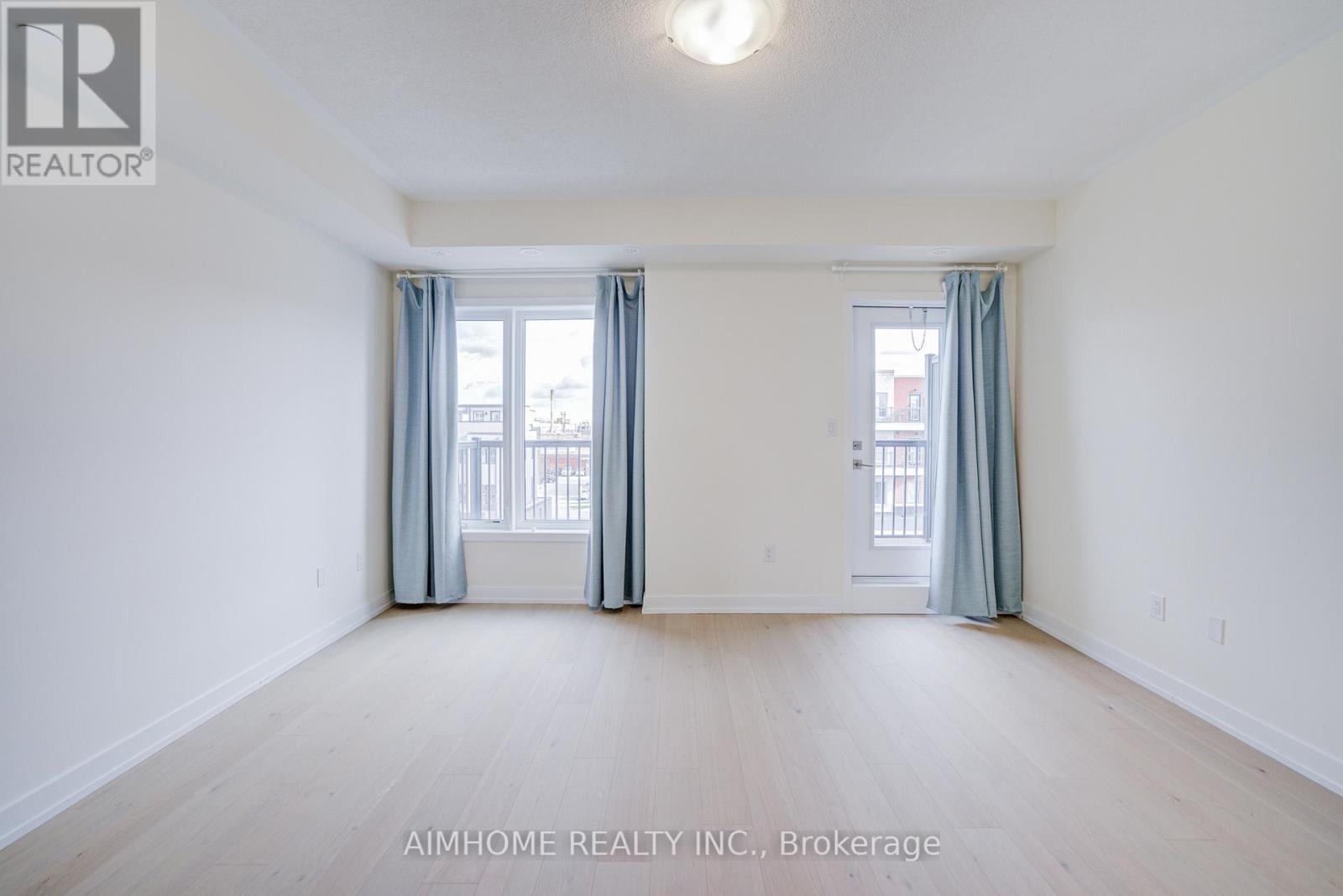 135 Frederick Tisdale Drive, Toronto, Ontario  M3K 0C6 - Photo 18 - W12832988