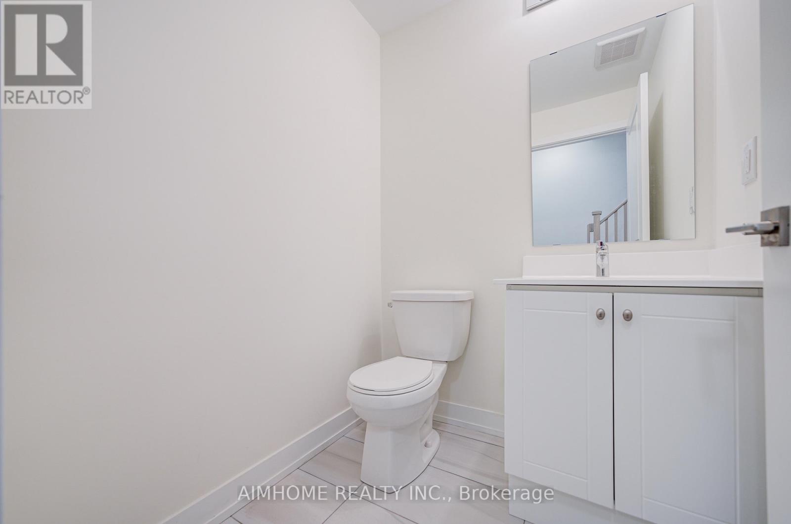 135 Frederick Tisdale Drive, Toronto, Ontario  M3K 0C6 - Photo 20 - W12832988