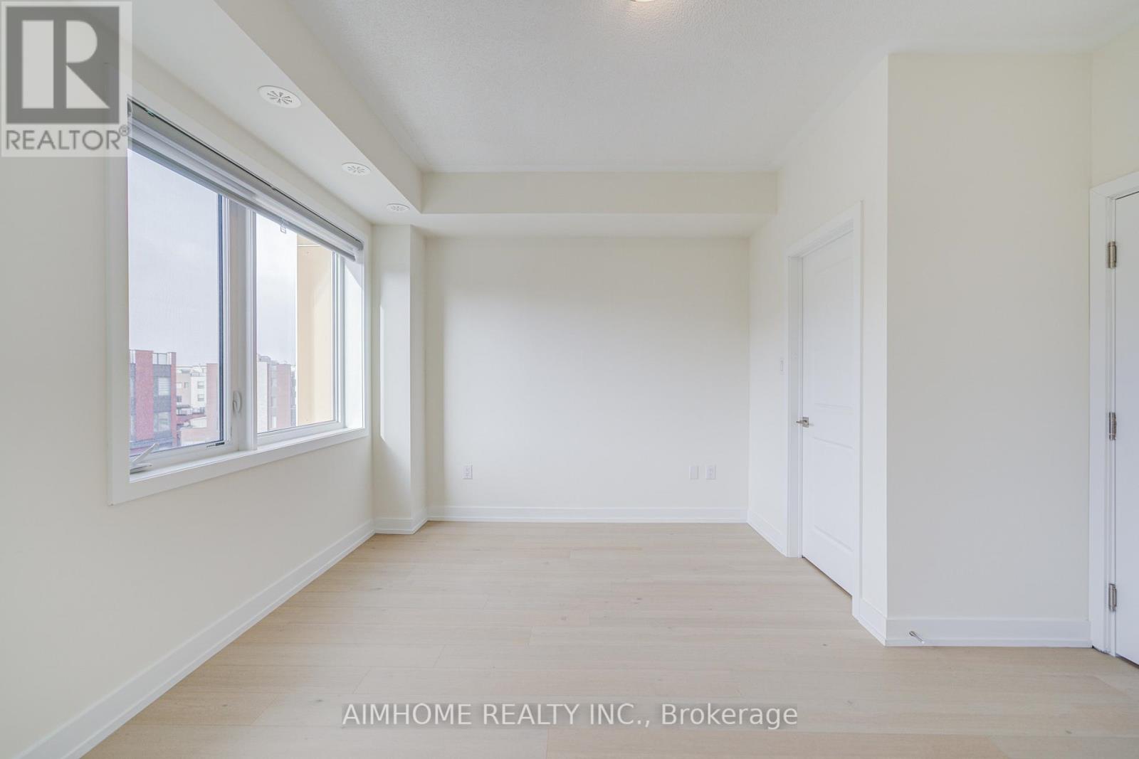 135 Frederick Tisdale Drive, Toronto, Ontario  M3K 0C6 - Photo 26 - W12832988