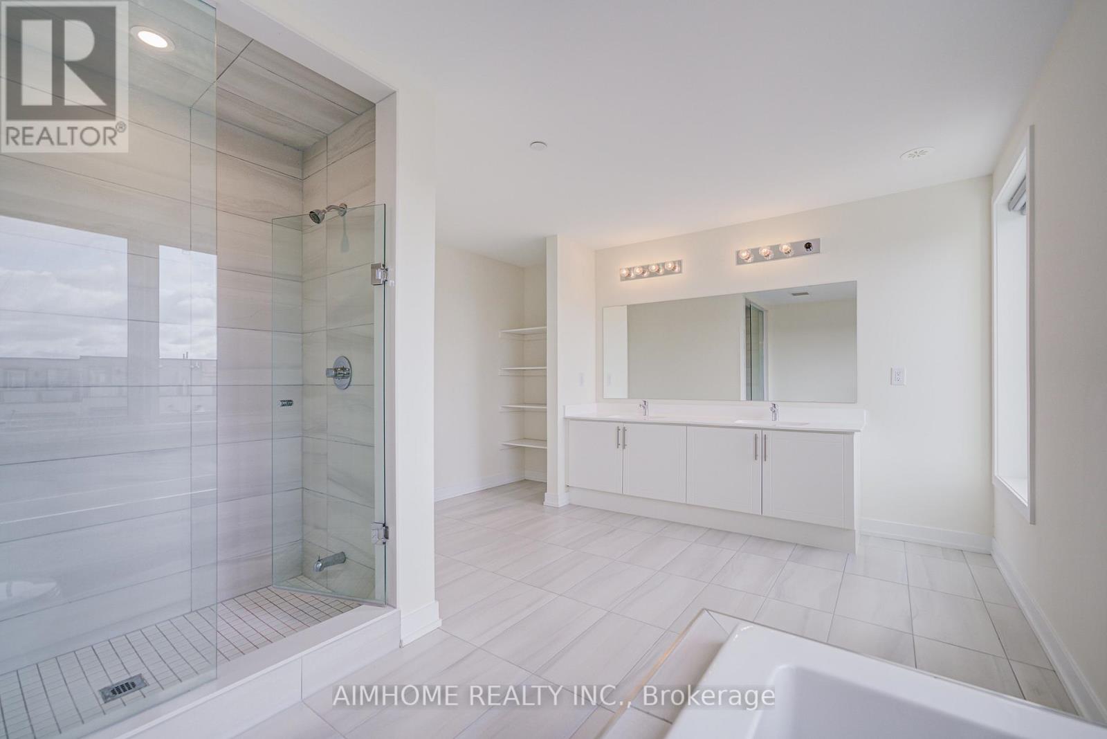 135 Frederick Tisdale Drive, Toronto, Ontario  M3K 0C6 - Photo 30 - W12832988