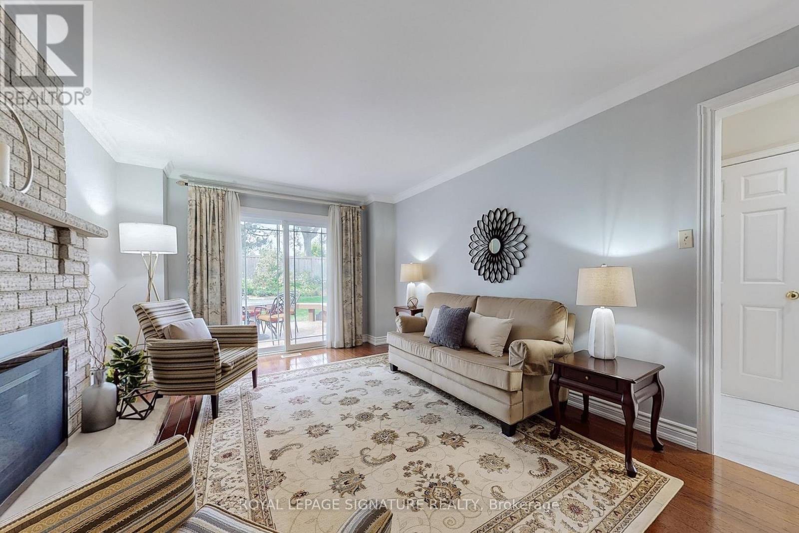 1729 Pengilley Place, Mississauga, Ontario  L5J 4R8 - Photo 12 - W12833018