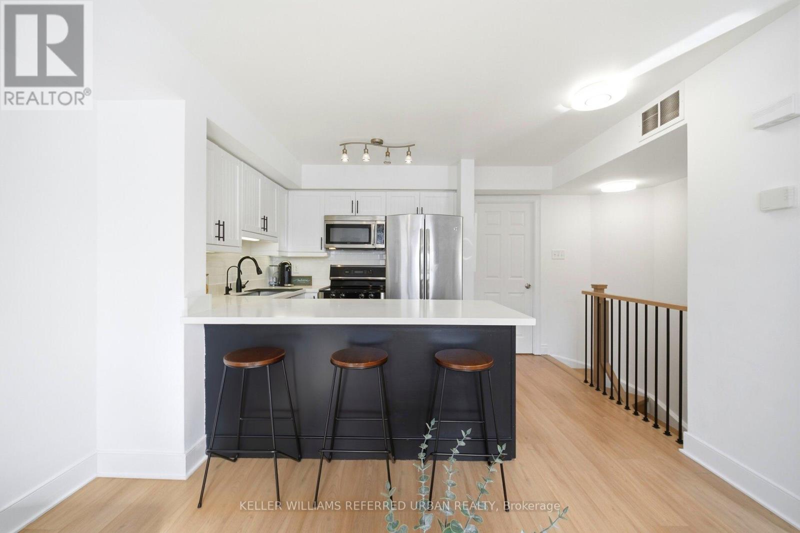 2020 - 125 George Appleton Way, Toronto, Ontario  M3M 0A2 - Photo 3 - W12833026