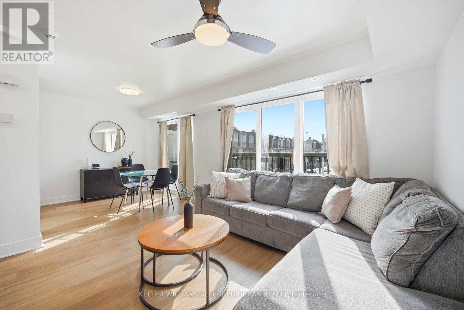 2020 - 125 George Appleton Way, Toronto, Ontario  M3M 0A2 - Photo 6 - W12833026