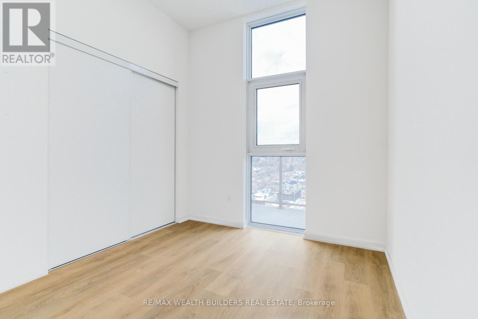 1204 - 1285 Dupont Street, Toronto, Ontario  M6H 2A6 - Photo 11 - W12833036