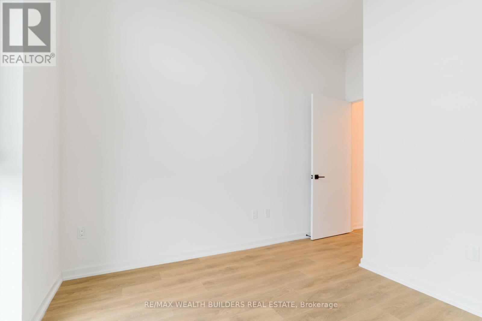 1204 - 1285 Dupont Street, Toronto, Ontario  M6H 2A6 - Photo 12 - W12833036