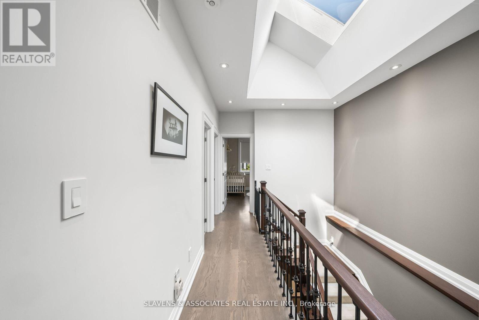 1213 Glencairn Avenue, Toronto, Ontario  M6B 2B6 - Photo 16 - W12833038