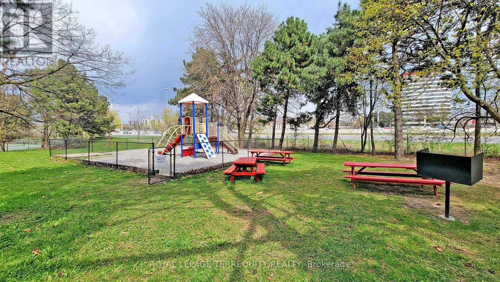 1616 - 451 The West Mall, Toronto, Ontario  M9C 1G1 - Photo 39 - W12833046