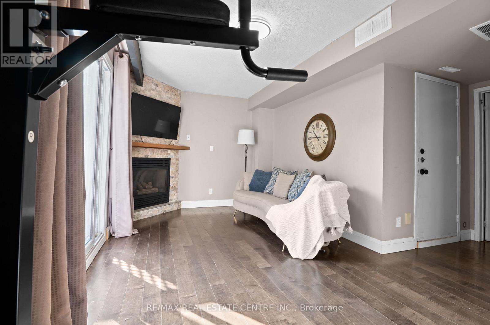 10 - 1570 Reeves Gate, Oakville, Ontario  L6M 3J3 - Photo 23 - W12833062