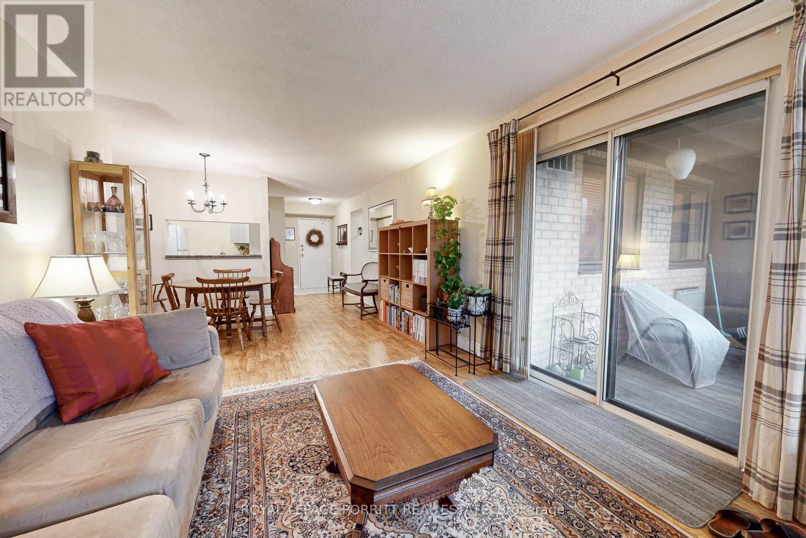 208 - 3835 Lake Shore Boulevard W, Toronto, Ontario M8W 1R2 - Photo 14 - W12833150