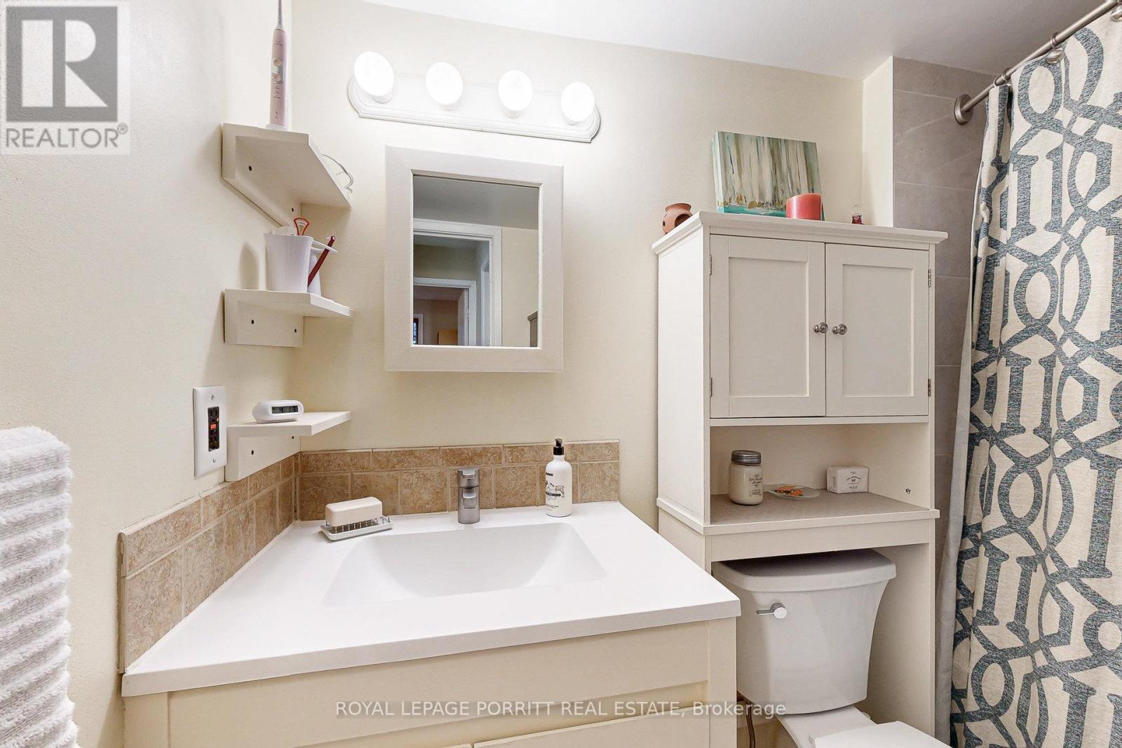 208 - 3835 Lake Shore Boulevard W, Toronto, Ontario M8W 1R2 - Photo 15 - W12833150