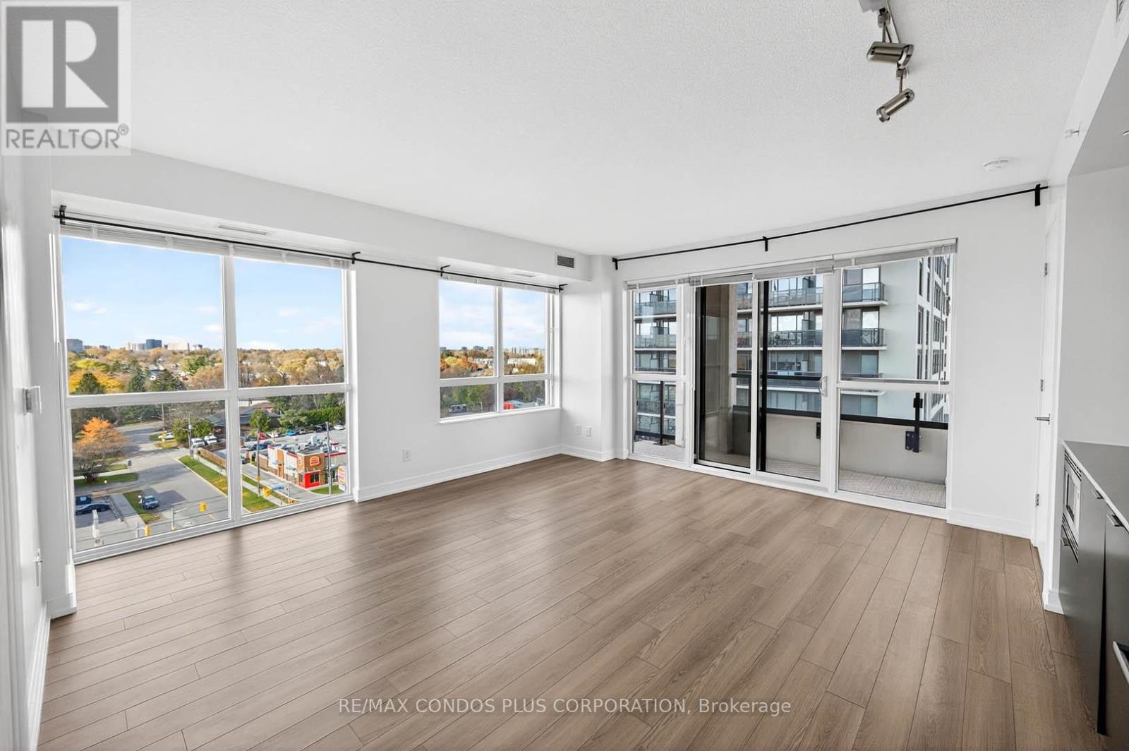 904 - 20 Thomas Riley Road, Toronto, Ontario  M9B 0C3 - Photo 8 - W12833184