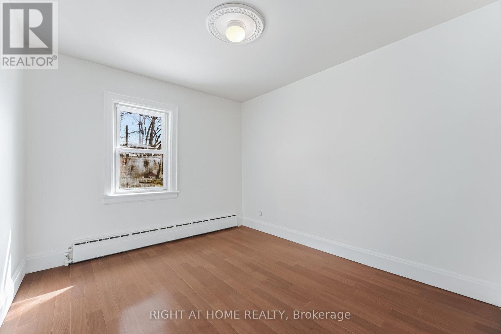 11 Little Avenue, Toronto, Ontario  M9N 1K3 - Photo 21 - W12833220