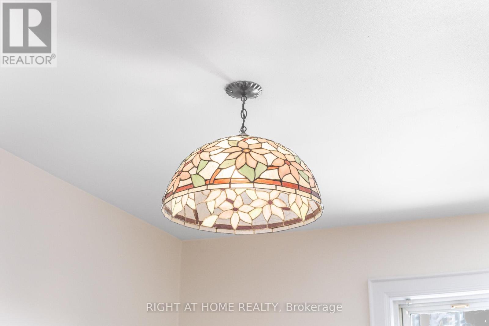 11 Little Avenue, Toronto, Ontario  M9N 1K3 - Photo 25 - W12833220