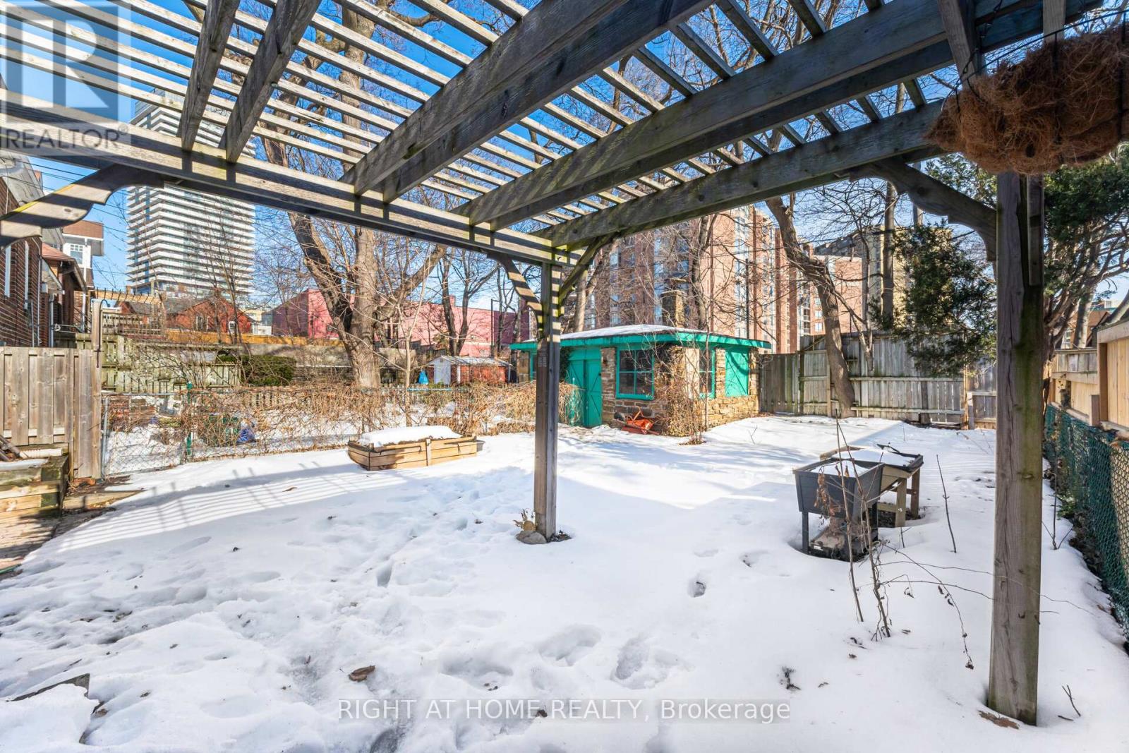 11 Little Avenue, Toronto, Ontario  M9N 1K3 - Photo 47 - W12833220