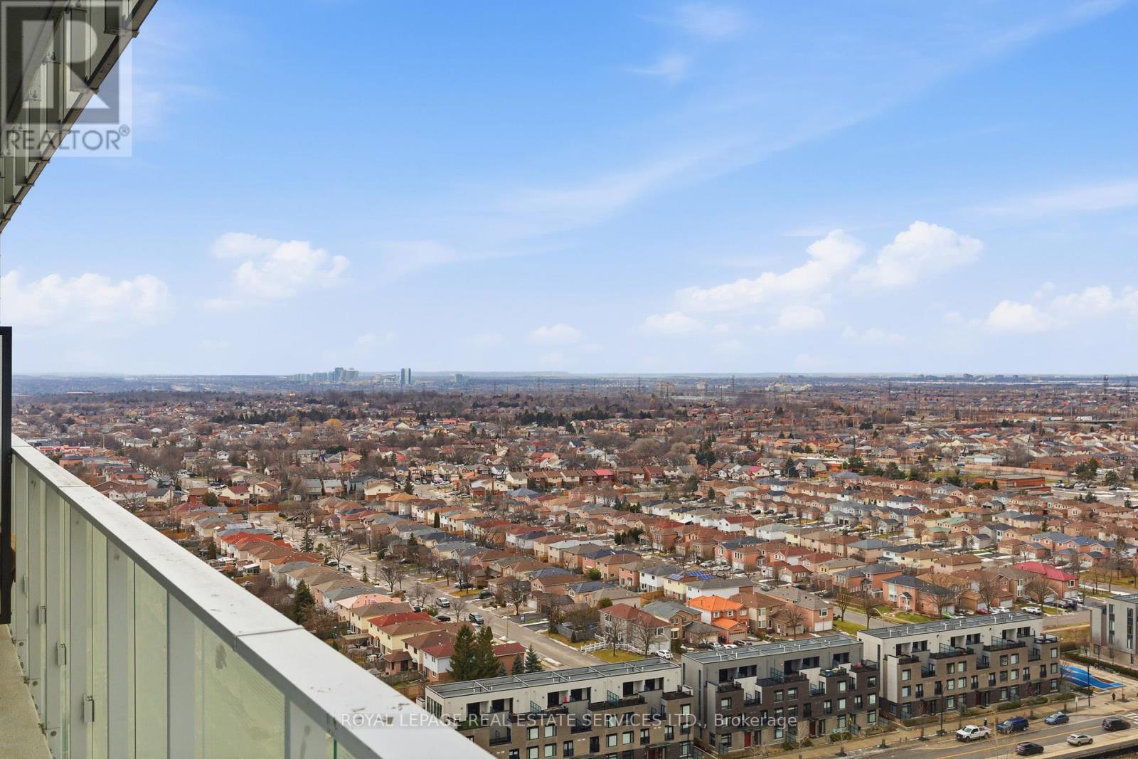 1811 - 3900 Confederation Parkway, Mississauga, Ontario  L5B 0M3 - Photo 22 - W12833236