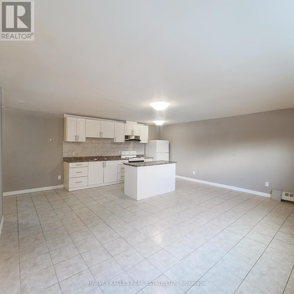 109 - 80 Blackfriar Avenue, Toronto, Ontario  M9R 3S9 - Photo 5 - W12833246